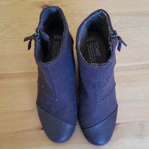 Toms booties
